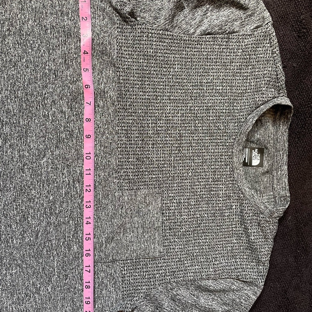 Mens North Face T-shirt